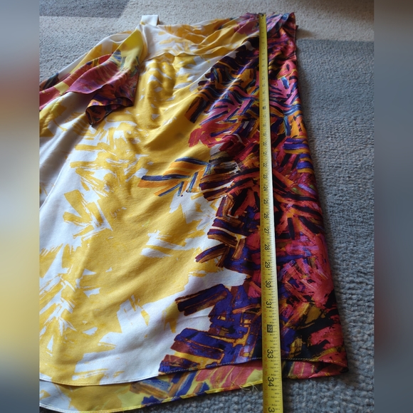 BCBGMAXAZRIA Gorgeous Vibrant Silk Runway Sample Dress - Picture 7 of 8